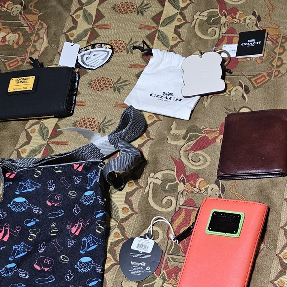 BRAND New Toiletries and other misc crossvody Bape etc - Picture 9 of 9